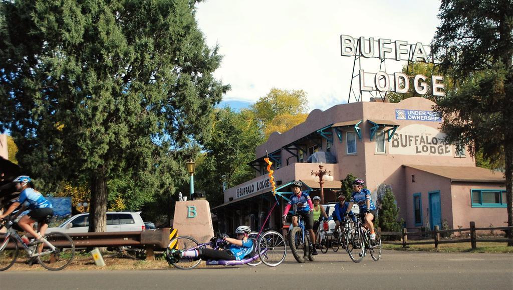 Buffalo Lodge Bicycle Resort - Amazing Access To Local Trails & The Garden Colorado Springs Exterior photo
